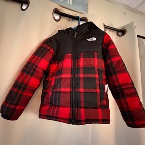 North Face Toddler Boys' Reversible Mount Chimborazo Hooded Insulated Jacket